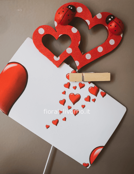 Piante e fiori per ogni occasione, telefona e scegli tra Essential, Deluxe o Supreme